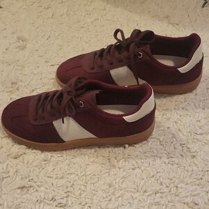 ZARA Burgundy Women's Sneakers